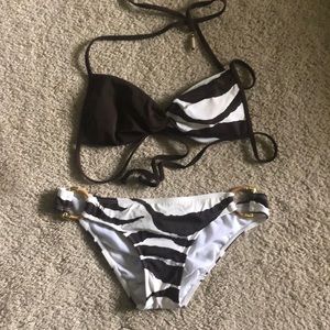 ❤️ Roxy zebra bikini top